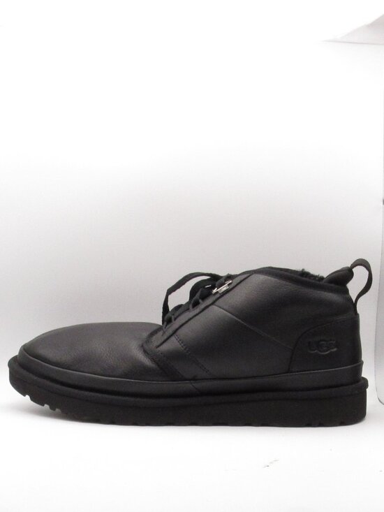 UGG Neumel FT Black Chukka Boot in Black Leather Excellent Cond 1144012 main image 5
